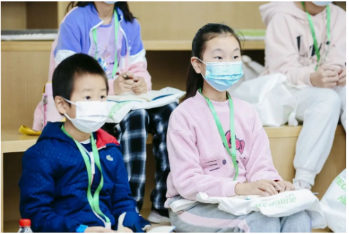 小小科学家探索合成生物新世界 小小科学家探索合成生物新世界
